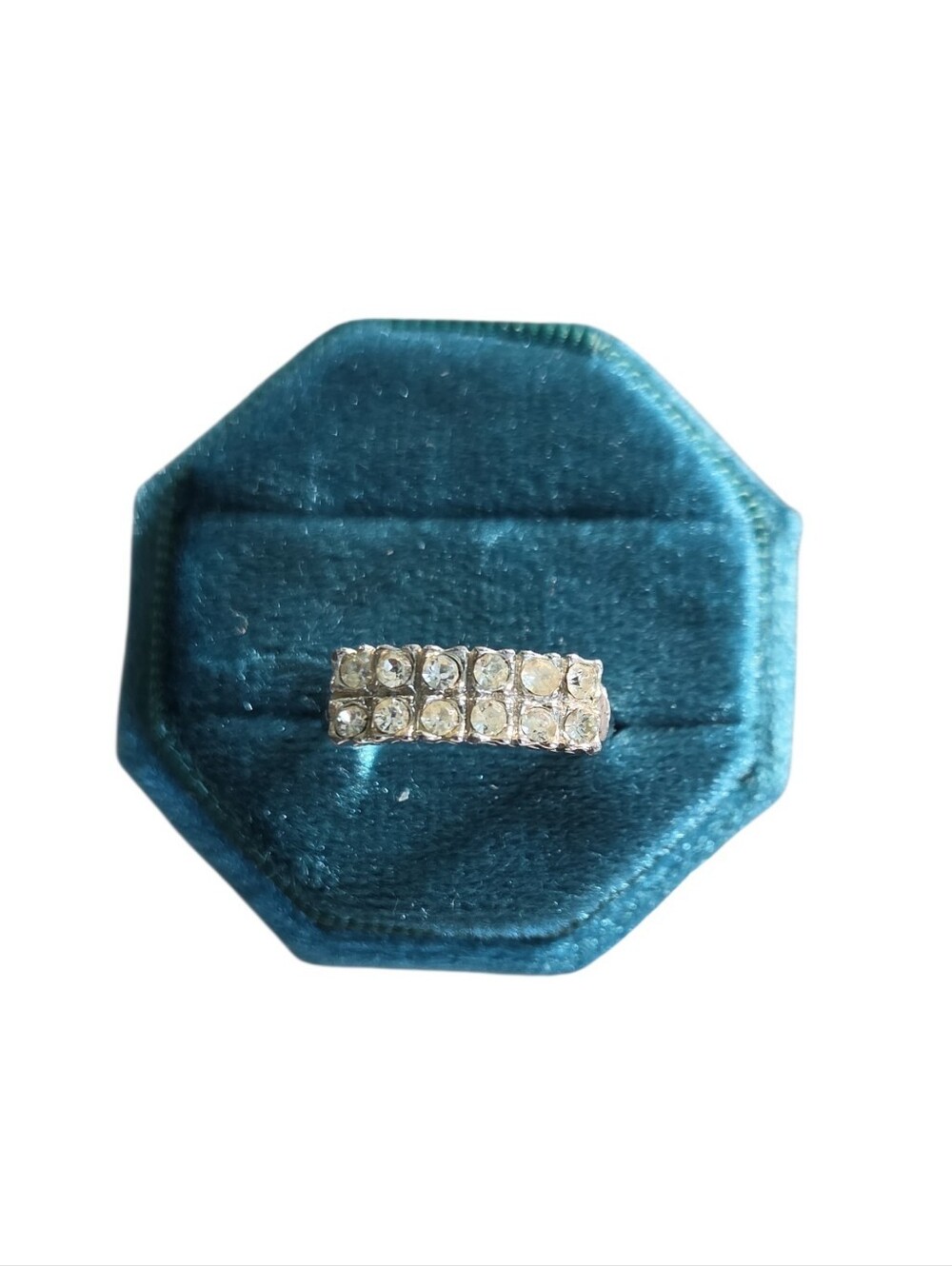 Vintage Size 8 Crystal-Accented Silver Toned Band Ring